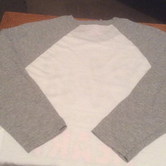 NWT Simply Southern Small 3/4 length T-shirt - Picture 2 of 8